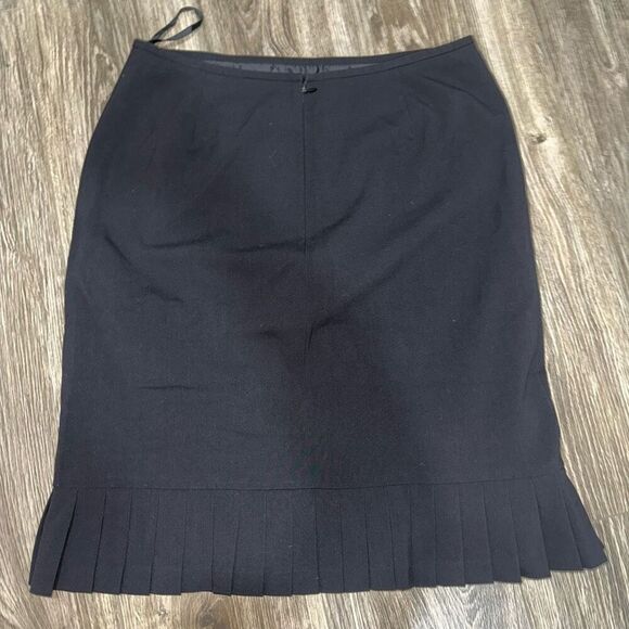 Tahari Black Straight Pencil Raffle Trim Lined Skirt Size US 10 - Picture 2 of 5